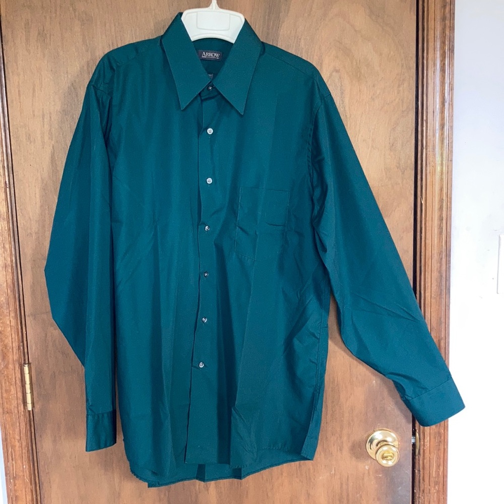 Arrow darker green button down wrinkle free shirt size L 16 34/35